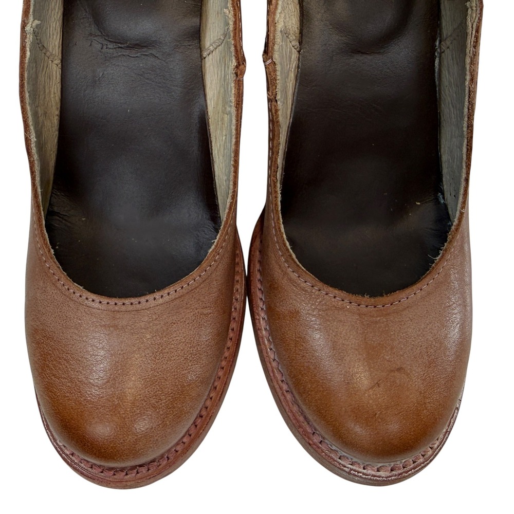 Shoes - Picture 5 of 14